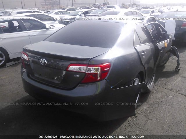 4T1BF1FK3CU577233 - 2012 TOYOTA CAMRY SE/LE/XLE GRAY photo 4