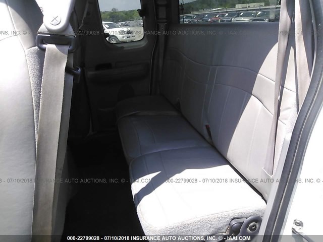 1FTRX08L3YKA02648 - 2000 FORD F150 WHITE photo 8