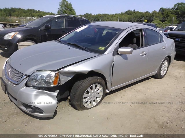 4A32B2FF1CE020479 - 2012 MITSUBISHI GALANT FE SILVER photo 2