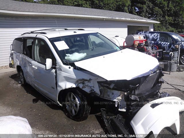 2A8HR54P78R752950 - 2008 CHRYSLER TOWN & COUNTRY TOURING WHITE photo 1