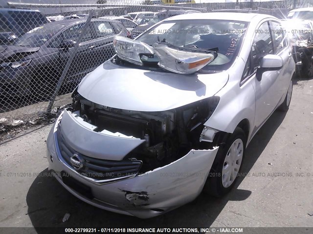 3N1CE2CP2EL411402 - 2014 NISSAN VERSA NOTE S/S PLUS/SV/SL SILVER photo 6