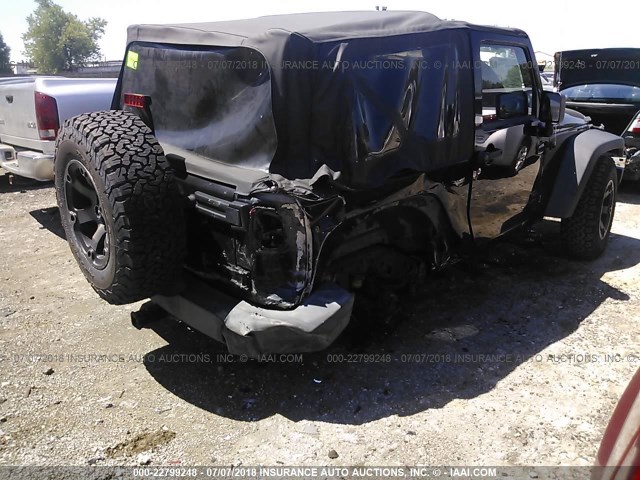 1C4AJWAG9CL247097 - 2012 JEEP WRANGLER SPORT 黑色 照片 4