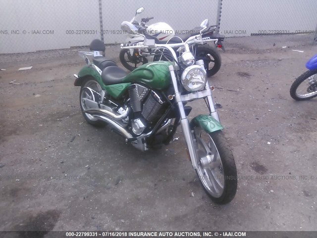 5VPGB16D853011635 - 2005 VICTORY MOTORCYCLES VEGAS GREEN photo 1