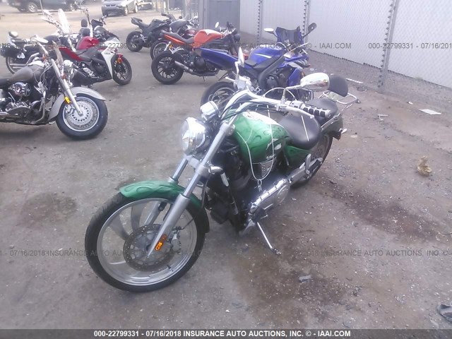 5VPGB16D853011635 - 2005 VICTORY MOTORCYCLES VEGAS GREEN photo 2