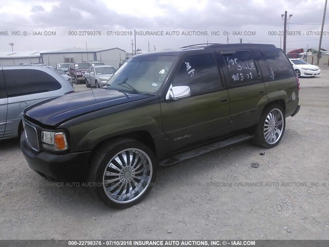 1GKEK63R0YR205147 - 2000 GMC DENALI BLACK photo 2