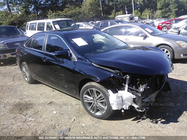 4T1BF1FKXHU441169 - 2017 TOYOTA CAMRY LE/XLE/SE/XSE 黑色 照片 1