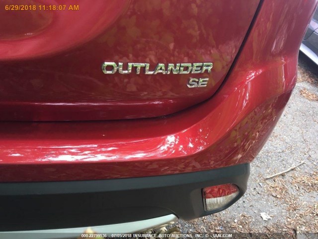 JA4AD3A37HZ043691 - 2017 MITSUBISHI OUTLANDER SE/SEL RED photo 16