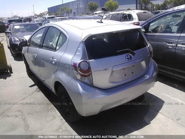 JTDKDTB30C1028403 - 2012 TOYOTA PRIUS C SILVER photo 3