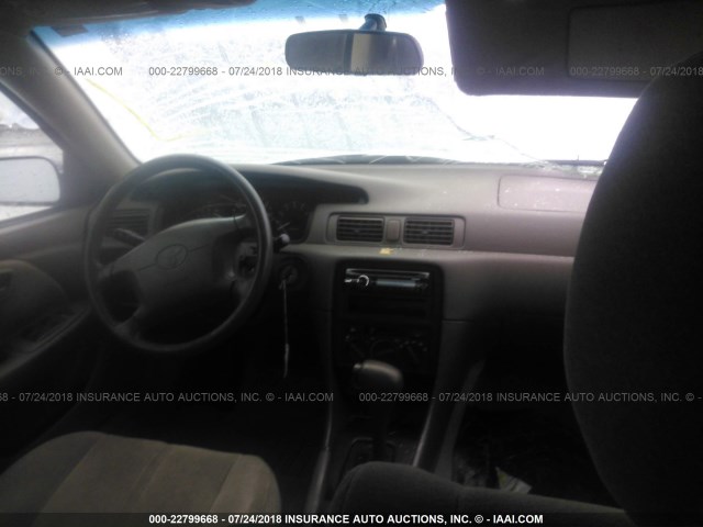 JT2BG22KXX0274615 - 1999 TOYOTA CAMRY LE/XLE 蓝色 照片 6