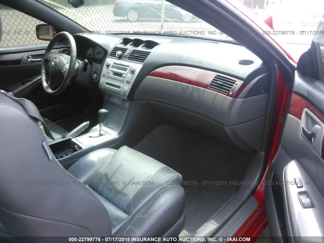 4T1FA38P14U034548 - 2004 TOYOTA CAMRY SOLARA SE/SLE წითელი ფოტო 5