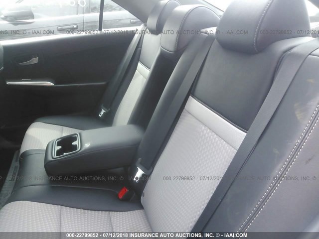 4T1BF1FK8EU757195 - 2014 TOYOTA CAMRY L/SE/LE/XLE 银色 照片 8