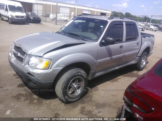 1FMZU67K65UA52783 - 2005 FORD EXPLORER SPORT TR  SILVER photo 2