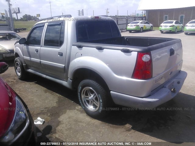 1FMZU67K65UA52783 - 2005 FORD EXPLORER SPORT TR  SILVER photo 3