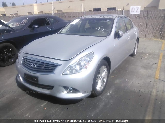 JN1CV6AP1FM580022 - 2015 INFINITI Q40 SILVER photo 2