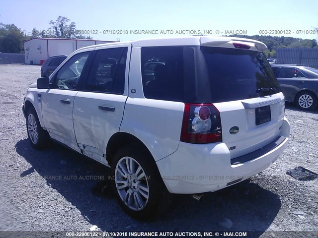 SALFT24N49H116392 - 2009 LAND ROVER LR2 HSE TECHNOLOGY WHITE photo 3
