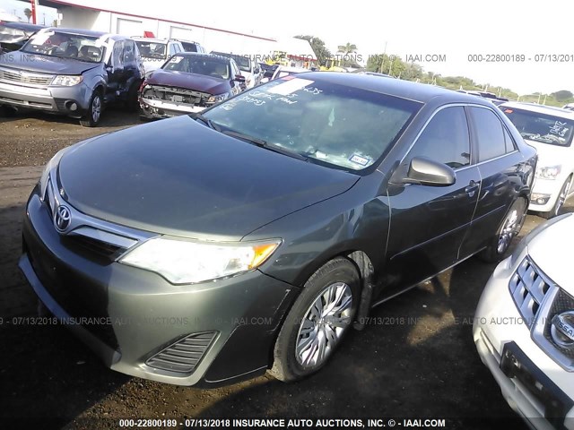 4T4BF1FK9ER343753 - 2014 TOYOTA CAMRY L/SE/LE/XLE GREEN photo 2