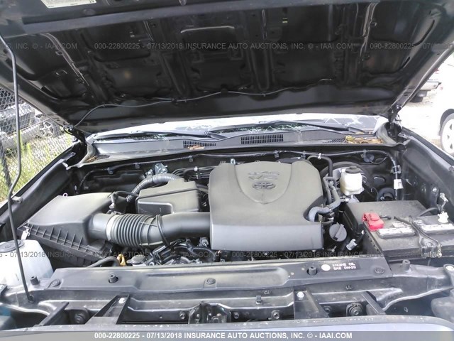 3TMCZ5AN1HM086499 - 2017 TOYOTA TACOMA DBL CAB/SR/TRDSPT/OR/PRO ნაცრისფერი ფოტო 10