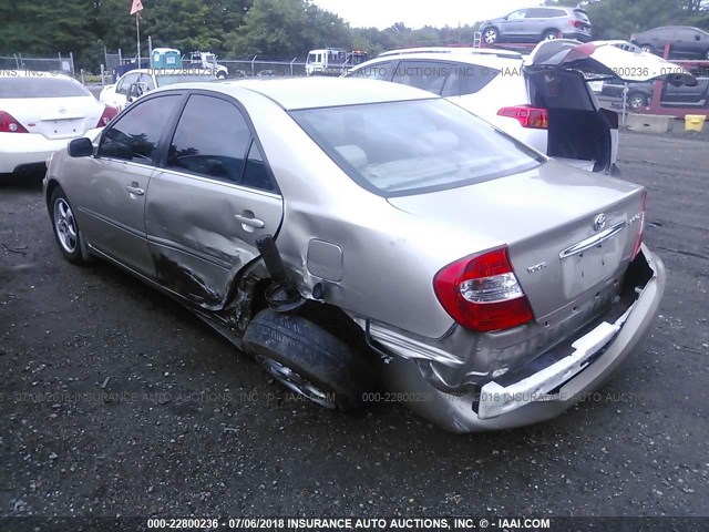 4T1BE30K22U608266 - 2002 TOYOTA CAMRY LE/XLE/SE 棕色 照片 3