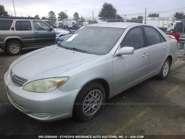 4T1BE32K13U695625 - 2003 TOYOTA CAMRY LE/XLE/SE Gümüş foto 2