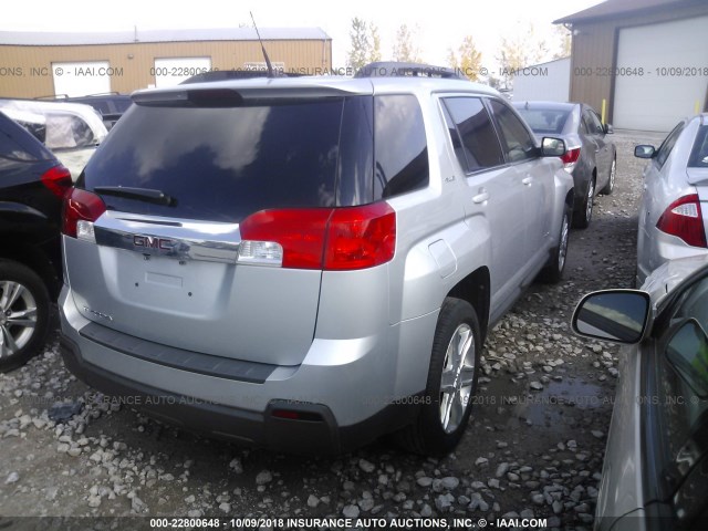 2CTALDEW3A6323648 - 2010 GMC TERRAIN SLE SILVER photo 4