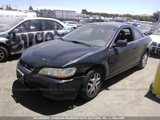 1HGCG22502A028747 - 2002 HONDA ACCORD EX BLACK photo 2