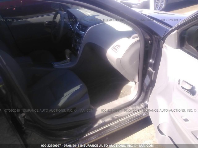 1G1ZB5E15BF264744 - 2011 CHEVROLET MALIBU LS BLACK photo 5