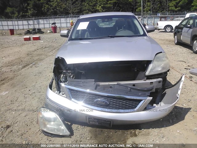 1FAHP24106G186738 - 2006 FORD FIVE HUNDRED SEL SILVER photo 6