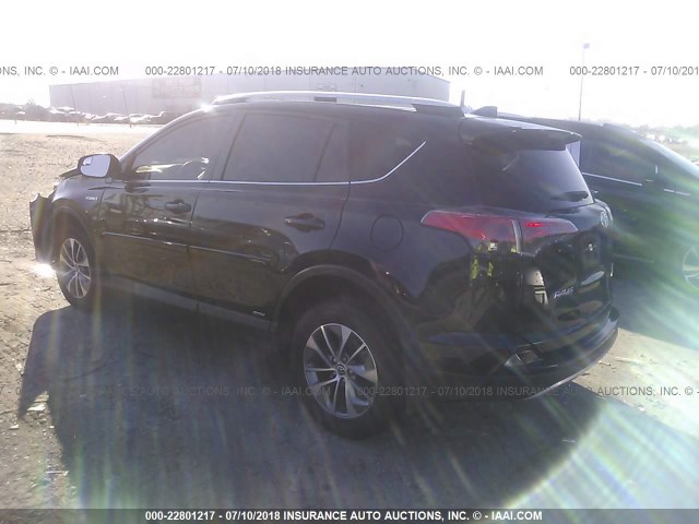 JTMRJREV4GD017884 - 2016 TOYOTA RAV4 HV XLE BLACK photo 3