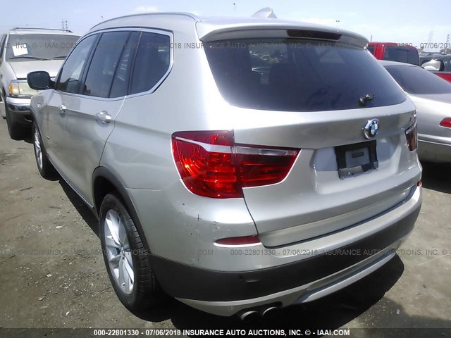 5UXWX5C55BLW13936 - 2011 BMW X3 XDRIVE28I GRAY photo 3