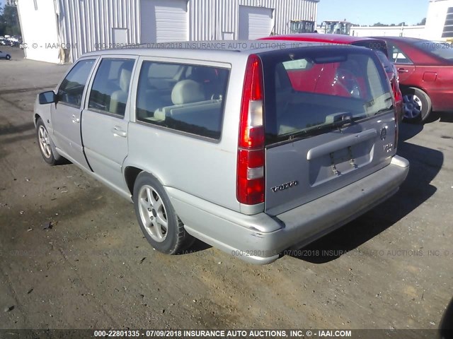 YV1LW56D4Y2651306 - 2000 VOLVO V70 GLT SILVER photo 3