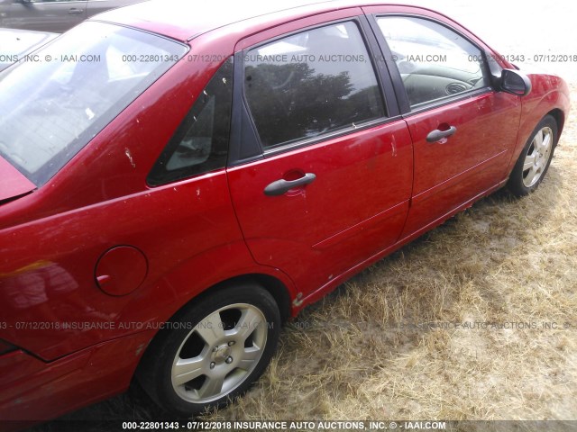 1FAFP38313W285157 - 2003 FORD FOCUS ZTS RED photo 4