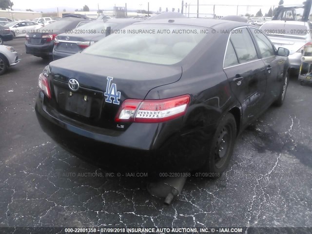 4T1BF3EK9BU726191 - 2011 TOYOTA CAMRY SE/LE/XLE შავი ფოტო 4