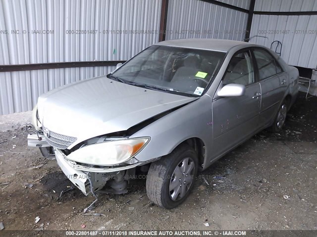 JTDBE32K520073555 - 2002 TOYOTA CAMRY LE/XLE/SE Qəhvəyi foto 2