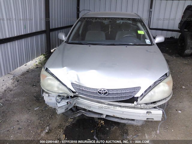 JTDBE32K520073555 - 2002 TOYOTA CAMRY LE/XLE/SE Qəhvəyi foto 6