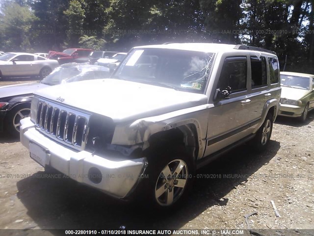 1J8HG48K77C699494 - 2007 JEEP COMMANDER SILVER photo 2