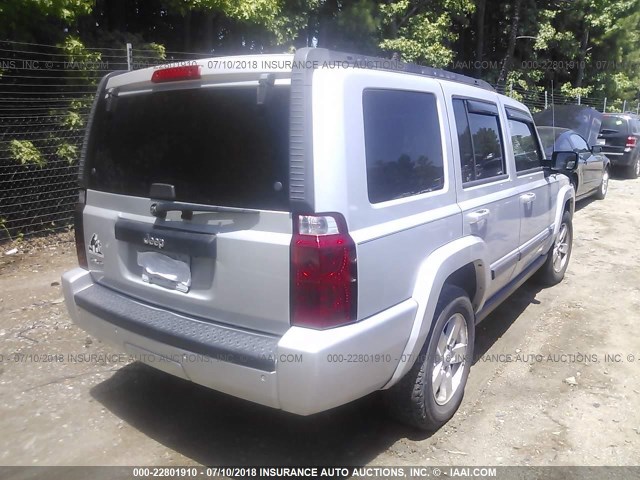 1J8HG48K77C699494 - 2007 JEEP COMMANDER SILVER photo 4
