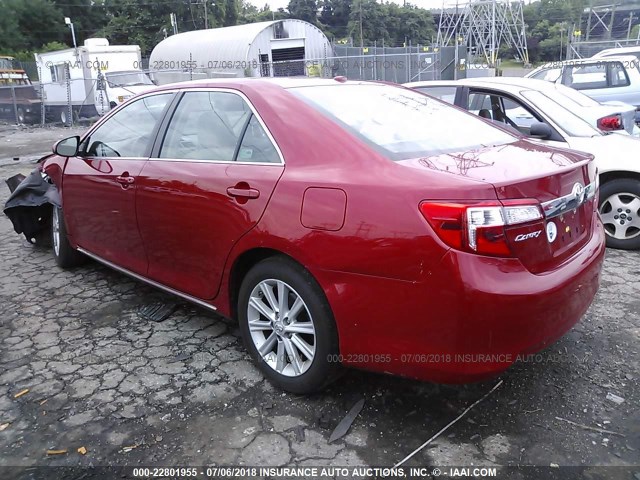 4T4BF1FK4CR165439 - 2012 TOYOTA CAMRY SE/LE/XLE წითელი ფოტო 3