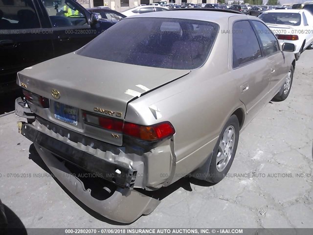 4T1BF22K3VU910111 - 1997 TOYOTA CAMRY CE/LE/XLE GOLD photo 4