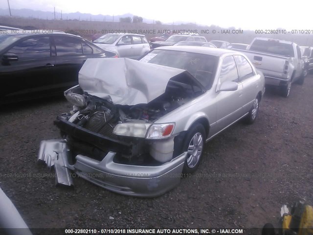 4T1BG22K8YU629469 - 2000 TOYOTA CAMRY CE/LE/XLE SILVER photo 2