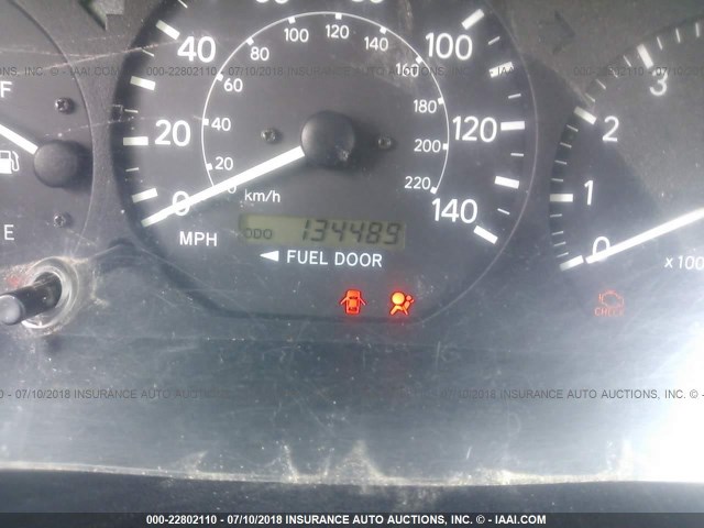 4T1BG22K8YU629469 - 2000 TOYOTA CAMRY CE/LE/XLE SILVER photo 7