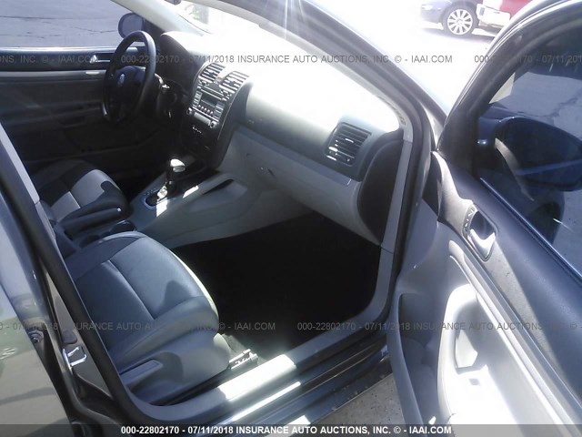 3VWEF71K87M113115 - 2007 VOLKSWAGEN JETTA WOLFSBURG 灰色 照片 5