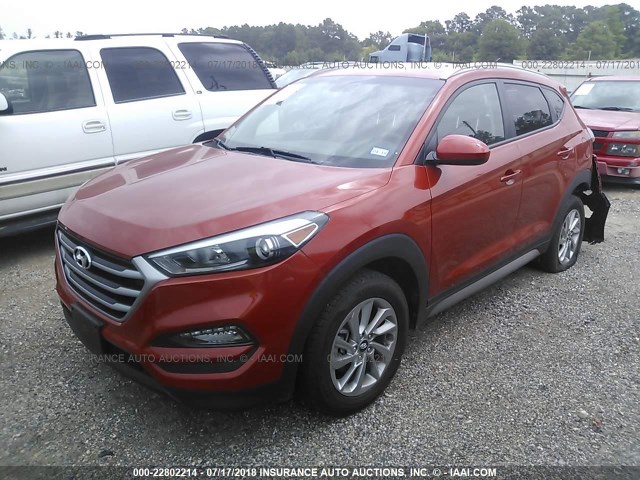 KM8J33A40HU252510 - 2017 HYUNDAI TUCSON LIMITED/SPORT AND ECO/SE ORANGE photo 2