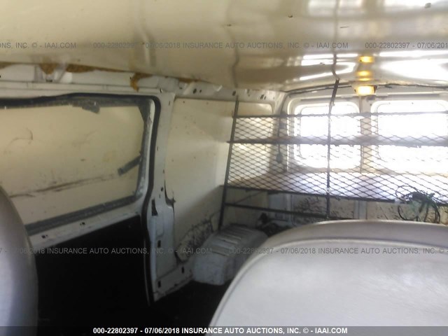 1FTRE1426XHA31078 - 1999 FORD ECONOLINE E150 VAN WHITE photo 8