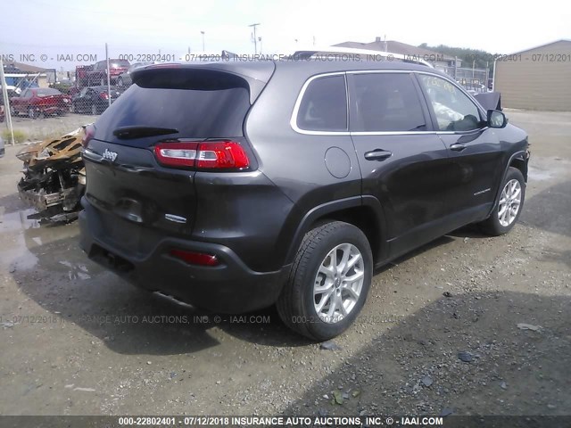 1C4PJLCB8HW508624 - 2017 JEEP CHEROKEE LATITUDE GRAY photo 4