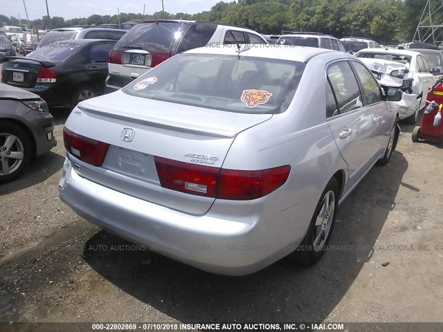 JHMCN36415C012754 - 2005 HONDA ACCORD HYBRID SILVER photo 4