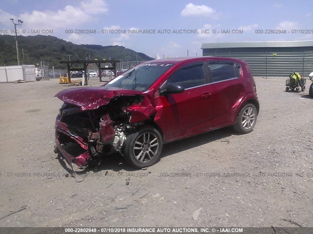 1G1JC6SH3C4159652 - 2012 CHEVROLET SONIC LT RED photo 2