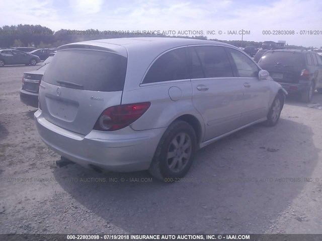 4JGCB22E97A050374 - 2007 MERCEDES-BENZ R 320 CDI SILVER photo 4