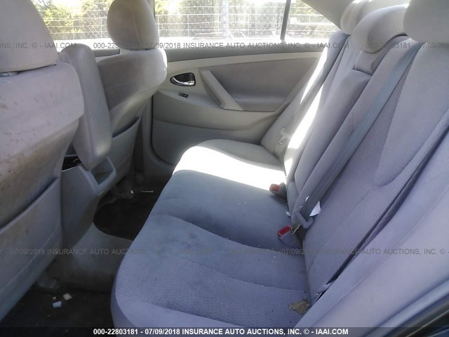 4T1BF3EK5AU104850 - 2010 TOYOTA CAMRY SE/LE/XLE შავი ფოტო 8