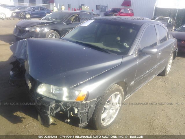 YV1RS592962538500 - 2006 VOLVO S60 2.5T GRAY photo 2