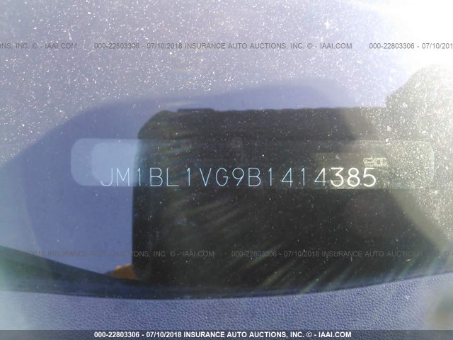 JM1BL1VG9B1414385 - 2011 MAZDA 3 I WHITE photo 9